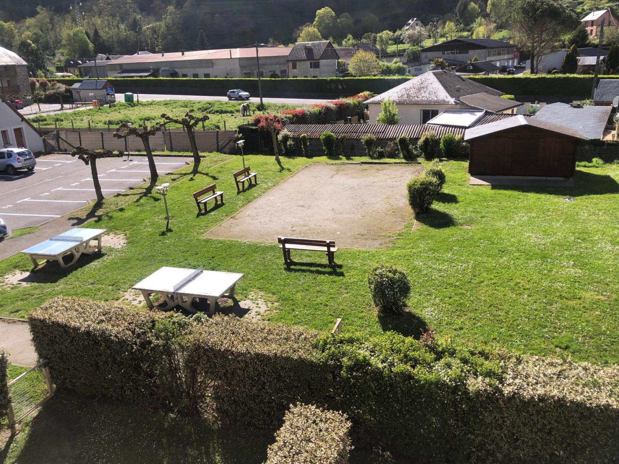 Appart T 3 Bagneres-De-Luchon Vue Montagne - Piscine Mi Juin المظهر الخارجي الصورة